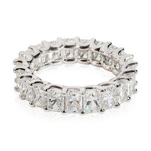 Radiant Cut Shared Prong Diamond Eternity Band in Platinum 4.31 CTW